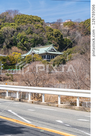Hakutsuru Museum of Art Main Building (Open to the public for ancient Oriental art) Exhibiting the collection of the founder of Hakutsuru Sake Brewery Sumiyoshiyamate, Higashinada Ward, Kobe City 126789366