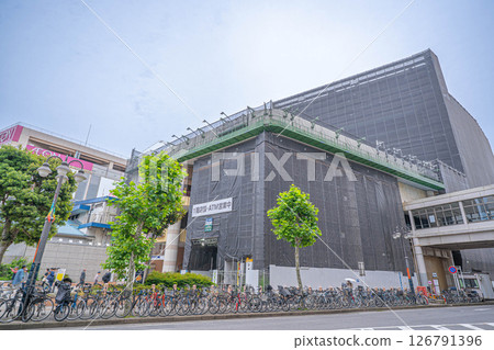 永旺與京成電鐵將在伊藤洋華堂津田沼舊址建造面向年輕人的商業設施，邁出共同開發的第一步 126791396