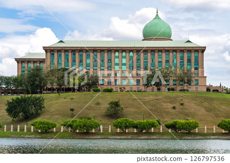Perdana Putra building, Prime Minister's Office, Putrajaya, Malaysia 126797536
