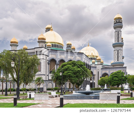 Majestic Jame' Asr Hassanil Bolkiah Mosque in Bandar Seri Begawan, Brunei 126797544