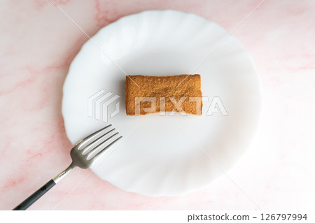 Baked goods on a white plate③ 126797994