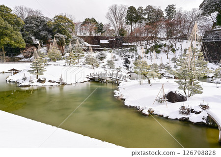 Snowscape of Kanazawa Castle Gyokuseninmaru Garden 126798828