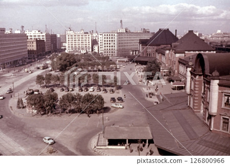 Old photo: Panorama of the Marunouchi exit of Tokyo Station in 1956 126800966