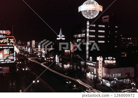 Old photo from 1956, Tokyo, Ginza 4-chome, Sukiyabashi intersection at night 126800972