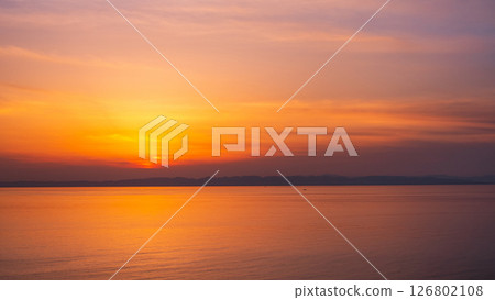 Sunset at Cape Kakuda: Sunset over Sado Island 126802108