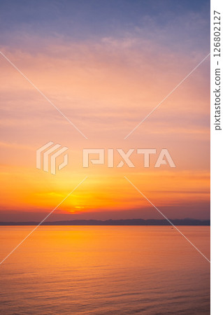 Sunset at Cape Kakuda: Sunset over Sado Island 126802127