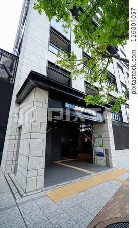 東京地鐵有樂町線東池袋站4號出口設置的手扶梯及電梯 126804057