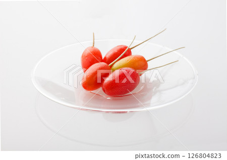 Gummi fruit on white background 126804823