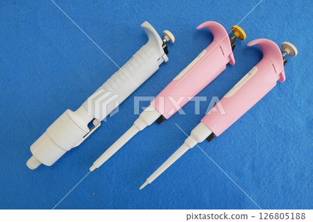 Micropipette Micropipette 126805188