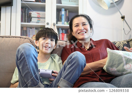 Family Moment Family Moment 126809338