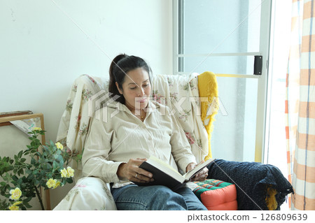 Spending Time Alone 126809639