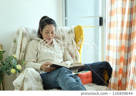 Spending Time Alone 126809644