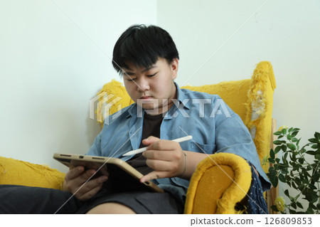 Teeager with Technology 126809853