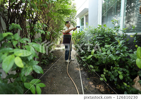 Senior in Nature Senior in Nature 126810230