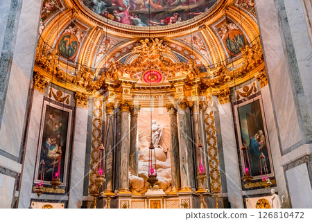 Saint-sulpice church, chapel of virgin Mary, Paris, France Saint-sulpice church, chapel of virgin Mary, Paris, France 126810472