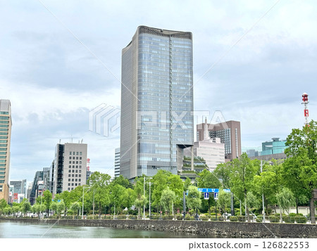 Tokyo Midtown Hibiya (center of photo: Asahi Kasei headquarters, EY Japan, TOHO Cinemas Hibiya, etc.) 126822553