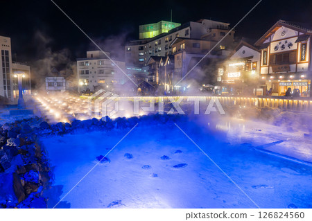 Kusatsu溫泉yuba領域夜視圖 126824560