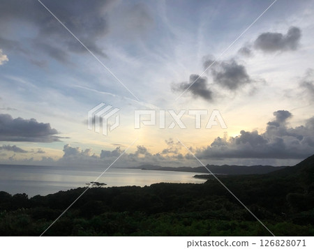 Morning of Ishigaki Island 126828071