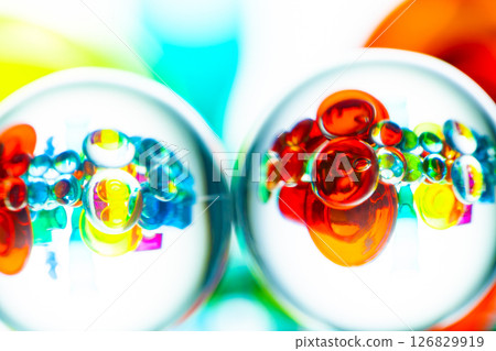 Many marbles 126829919