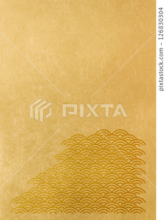 Japanese pattern background with texture of gold leaf of Seigaiha (background material) Gold leaf Japanese pattern background with texture of gold leaf of Seigaiha (background material) Gold leaf 126830304