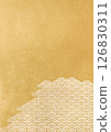 Japanese pattern background with texture of gold leaf of Seigaiha (background material) Gold leaf and white 126830311