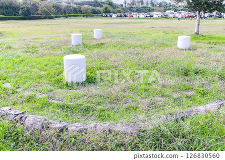 Pit dwelling ruins (Tamba, square dwellings) / Nanakaichi, Kasuga-cho, Tamba City, Hyogo Prefecture 126830560