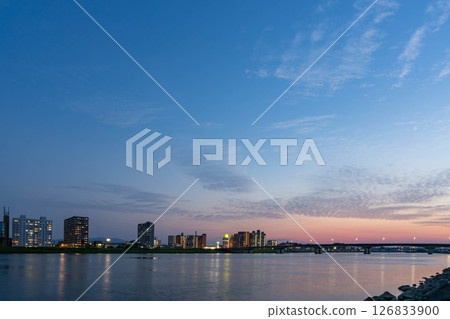 Evening view from the Oyodo River 126833900