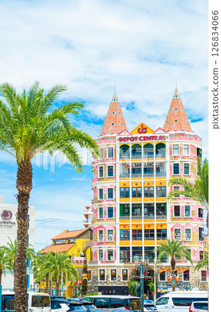 美國村 色彩繽紛的建築 沖繩旅遊 126834066