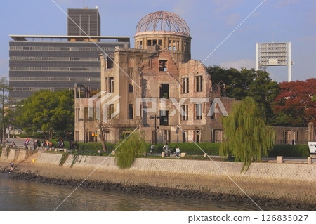 原子彈圓頂/前廣島縣產業振興會館[廣島縣廣島市] 126835027