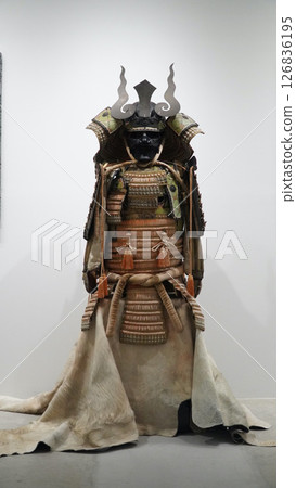 日本傳統：武士護甲 126836195