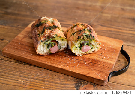 Basil sauce baguette dog Basil sauce baguette dog 126839481