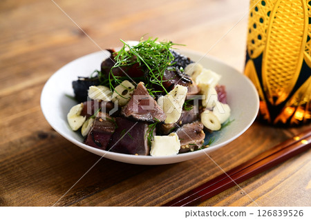 Seared bonito with salted kelp and cream cheese 126839526