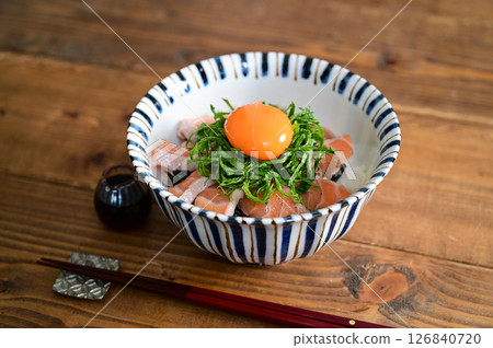 三文魚飯碗 三文魚飯碗 126840720