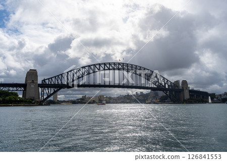 Sydney Harbour Bridge over the water in Sydney, Australia Sydney Harbour Bridge over the water in Sydney, Australia 126841553