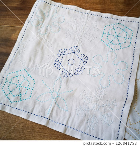 Sashiko Flower Dishcloth Snowflake Sashiko Flower Dishcloth Snowflake 126841758