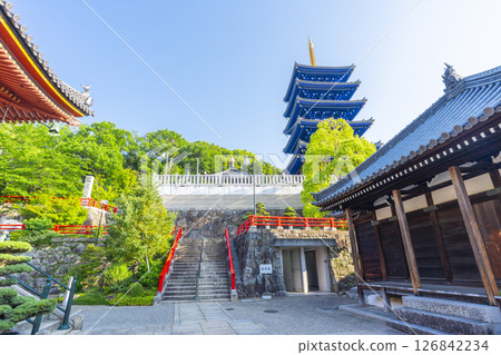Nakayama-dera Temple: Five-story pagoda and goma hall (Takarazuka City, Hyogo Prefecture) 126842234