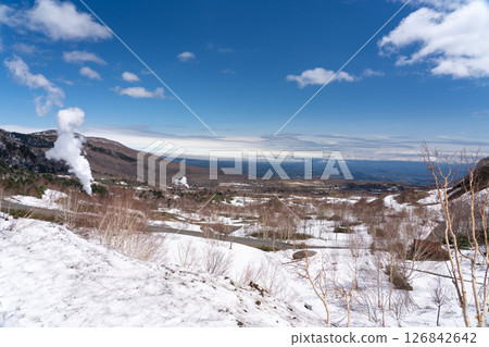 岩手縣八幡平市八幡平Aspite線剛開通，仍有積雪 126842642