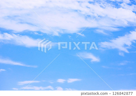 藍天白雲/背景素材 藍天白雲/背景素材 126842877