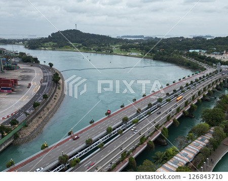Aerial view of the waterfront road near the port of Singapore 126843710