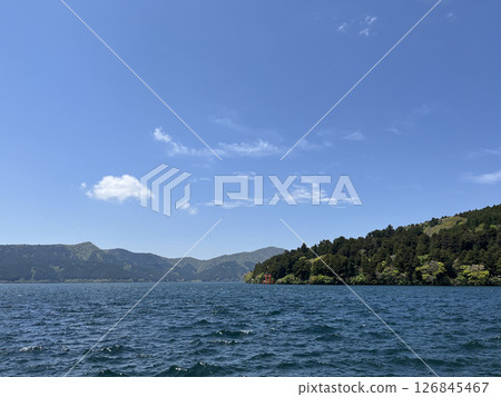 Landscape of Ashinoko 126845467