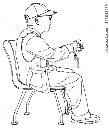 一位老人坐在候診室的插圖 126848989