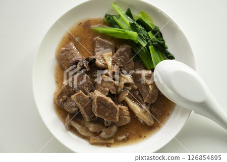 燉牛肉肚 燉牛肉肚 126854895