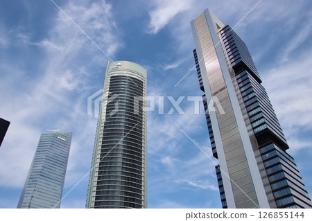 Cuatro Torres (Madrid) 126855144
