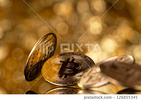 Bitcoin and cryptocurrency investing concept . Bitcoin cryptocurrency gold coin 126855345