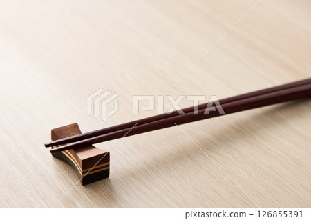 日式筷子形象 126855391