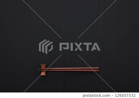 Japanese style image of chopsticks 126855532
