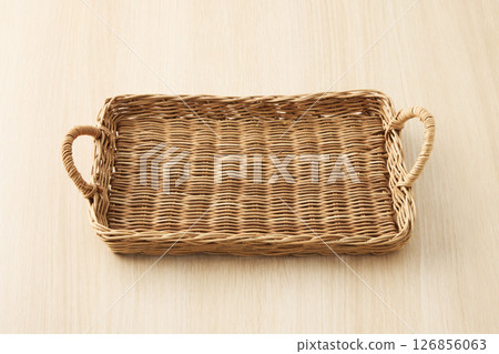 天然材料製成的籃子 126856063