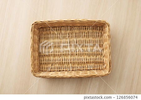 Basket made of natural materials 126856074