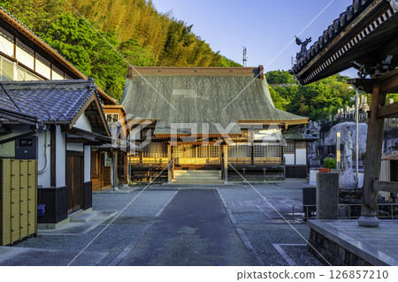 愛媛縣宇和島市 宇和島太平寺本殿 126857210