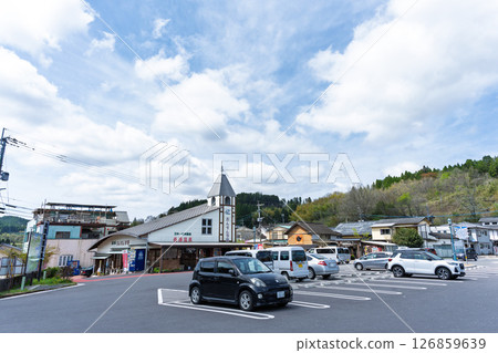 路邊站的風景「路邊站長湯溫泉的風景、溫泉市場」大分縣竹田市 126859639